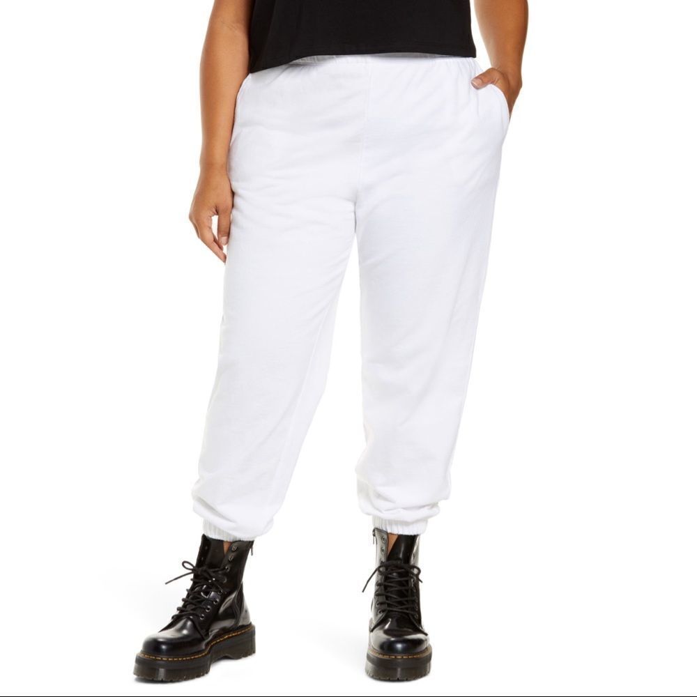 BP. Classic Jogger Sweatpants In White